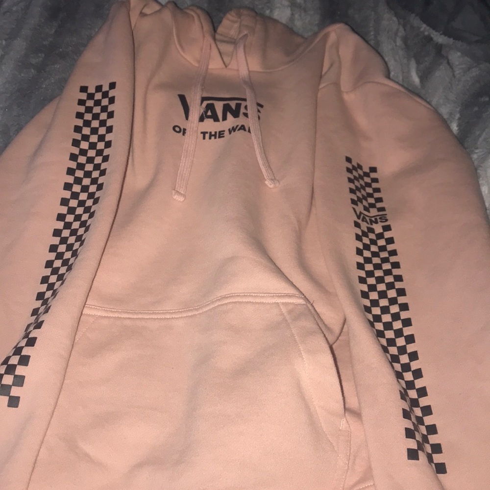 Vans hoodie soft/comfy inside and keeps u warm